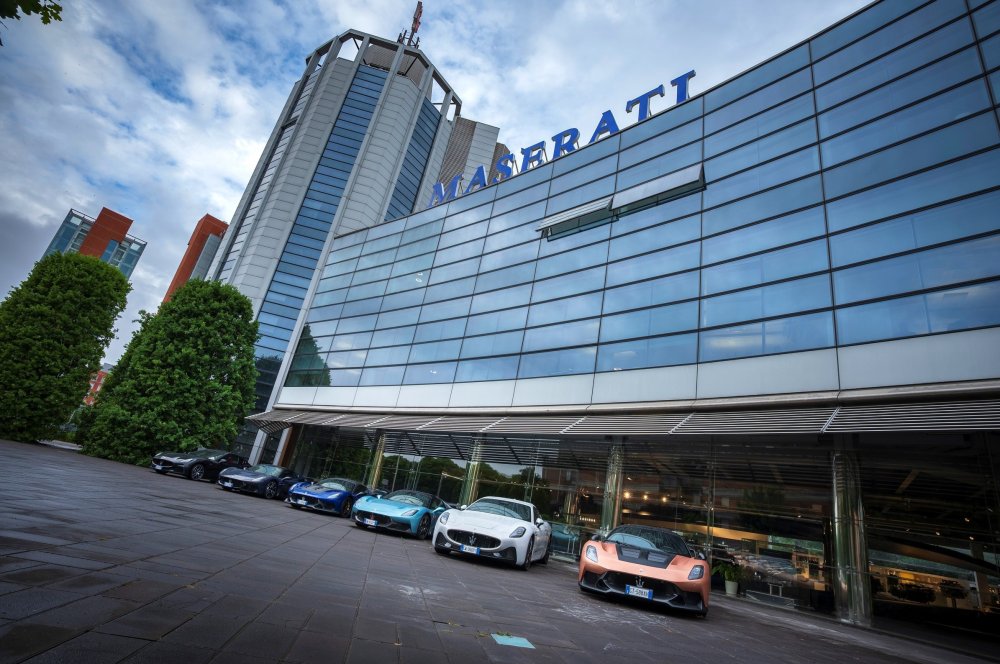Stellantis едет в будущее на «китайцах»: Maserati может породниться с Maextro - «Автоновости»
