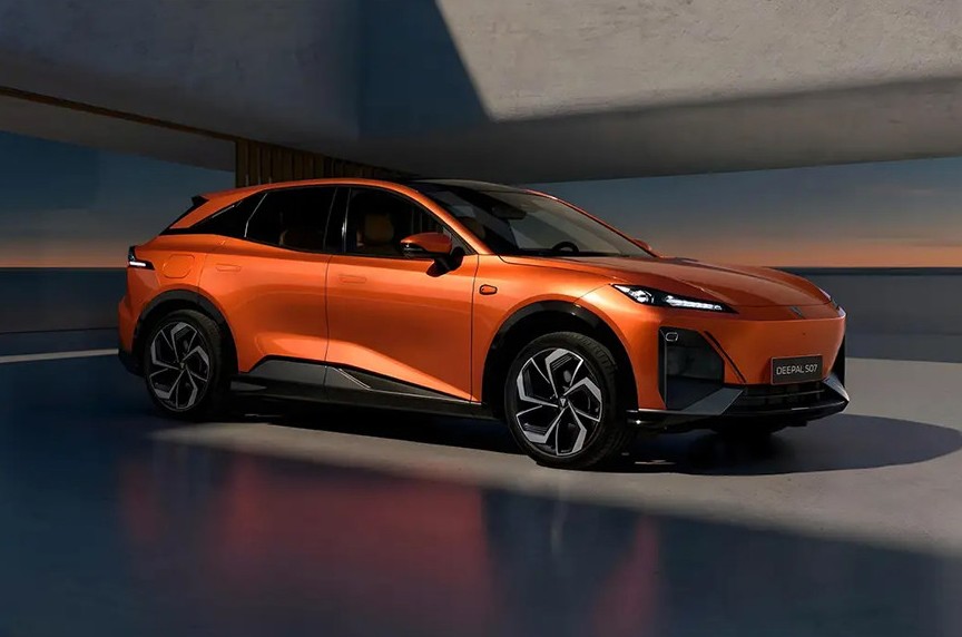 Changan раскрыл подробности о технике и оснащении Deepal S07 для российского рынка - «Автоновости»