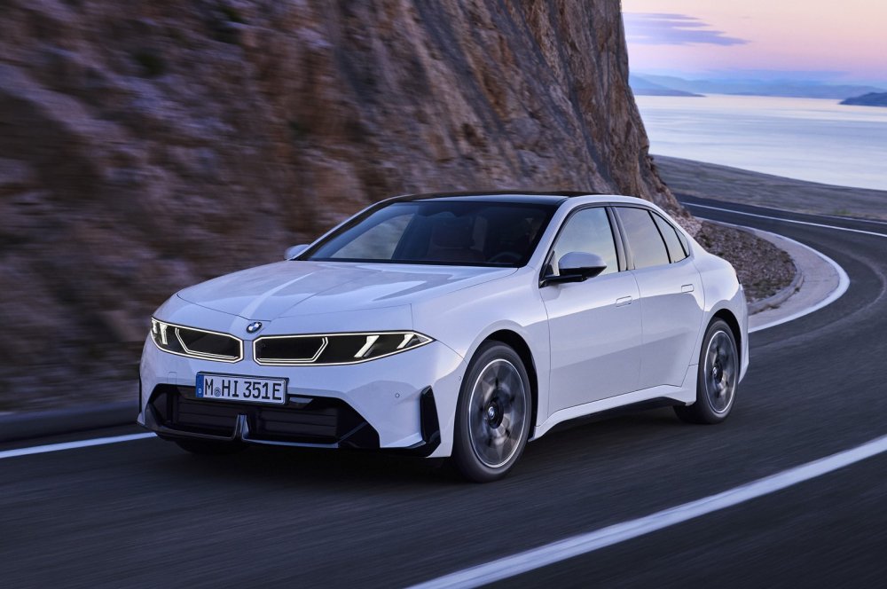 Новый седан BMW i3 поступил в продажу в «приветственной» версии - «Автоновости»