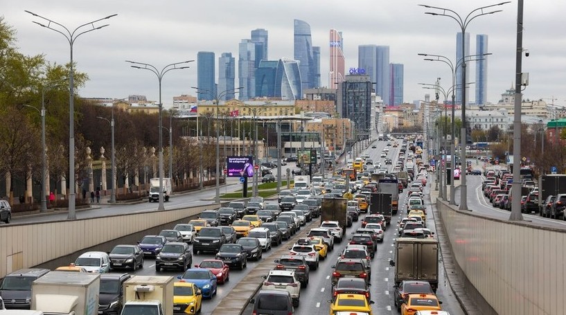 В Москве водителям начали выдавать номера с новым кодом региона - «ГИБДД»