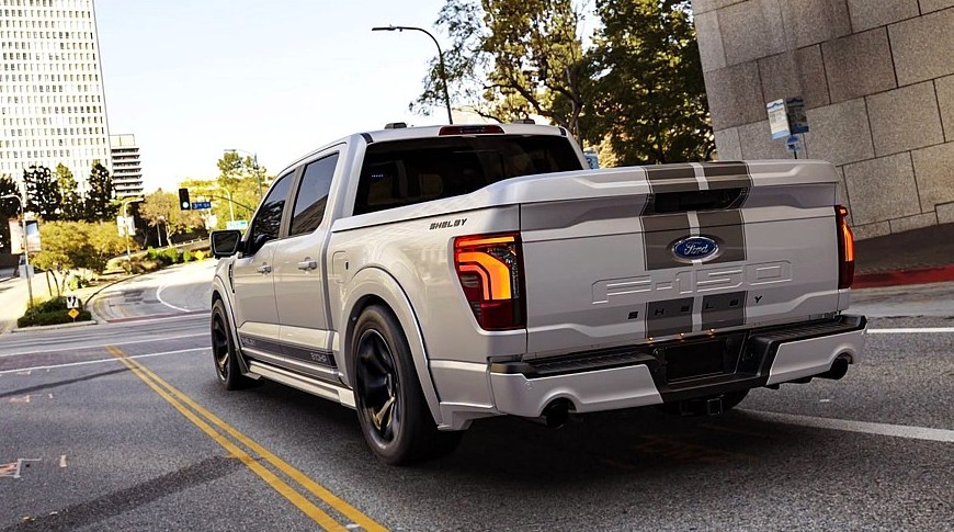 Масл-трак Shelby F-150 Super Snake SuperCrew начинает охоту на Ram 1500 Rumble Bee SRT - «Автоновости»