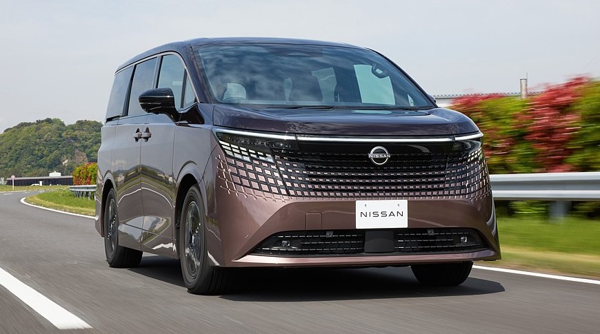 Nissan полностью рассекретил минивэн Elgrand нового поколения, цены известны - «Автоновости»