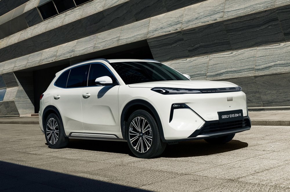 Кроссовер Geely EX5 с новой техникой обзавёлся российским ценником - «Автоновости»