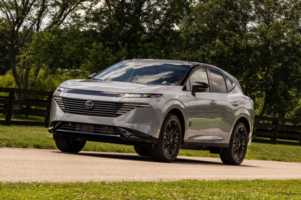 Nissan Murano лишился базовой версии и ощутимо подорожал - «Автоновости»