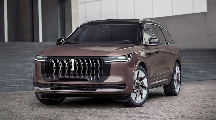 Обновлённый кроссовер Lincoln Nautilus: разное оформление «лица», техника прежняя - «Автоновости»