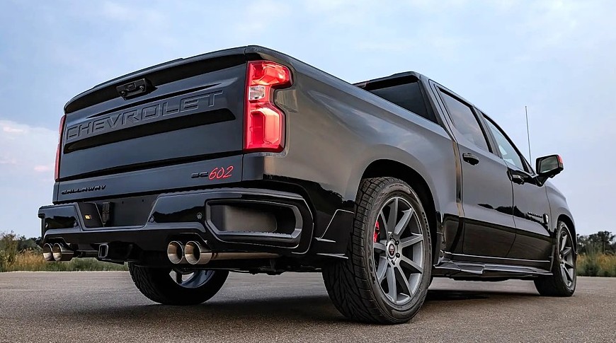 Сообразили на двоих: Callaway и Waldoch сделали уличный масл-трак на базе Chevy Silverado - «Автоновости»