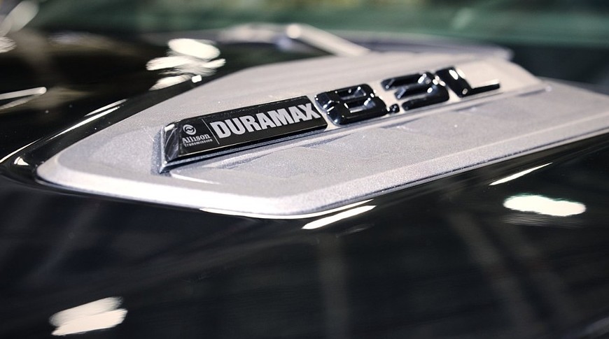 Известны характеристики турбодизеля V8 Duramax для Chevrolet Silverado HD и GMC Sierra HD - «Автоновости»