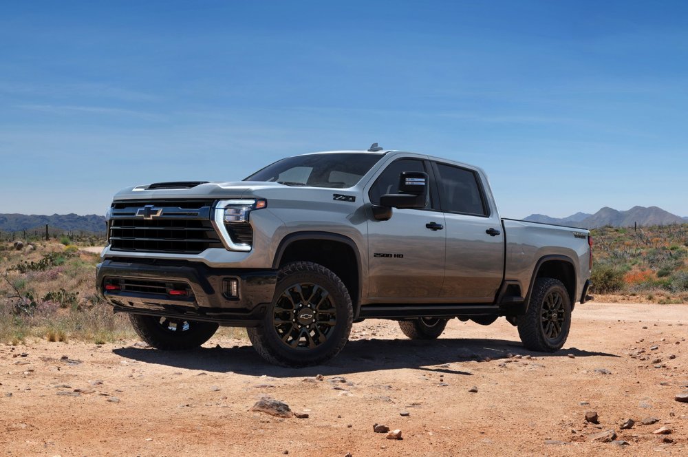 Известны характеристики турбодизеля V8 Duramax для Chevrolet Silverado HD и GMC Sierra HD - «Автоновости»